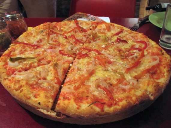 Amazing pizza at Minuteman, Uyuni