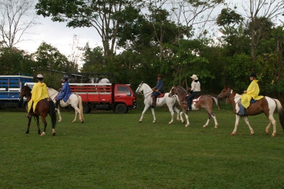 Setting off on the cabalgata, Costa Rica Setting off on the cabalgata, Costa Rica