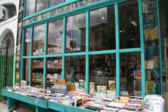 Book store on Valencia St, San Francisco Book store on Valencia St, San Francisco
