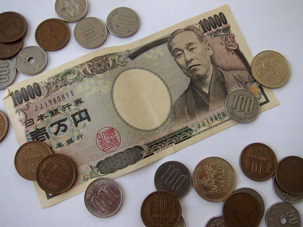 Japanese money