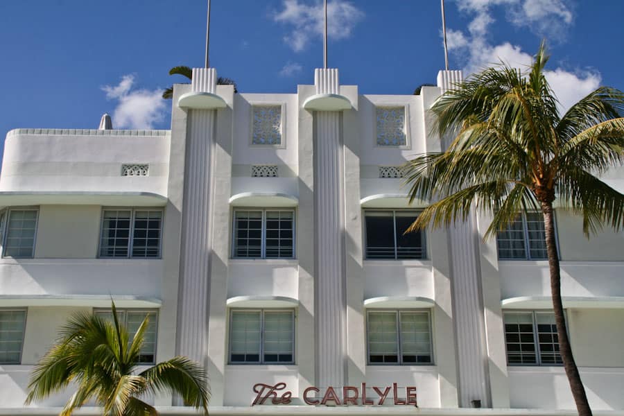 The Carlyle Art Deco hotel, South Beach, Miami