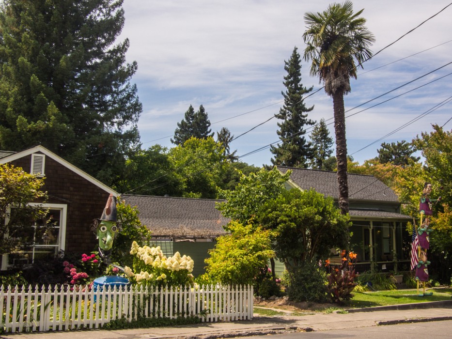 Patrick Amiot Junk Sculptures, Florence Avenue, Sebastopol, Sonoma County