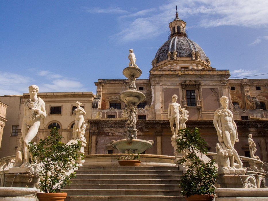 Piazza Pretoria fountain, Palermo