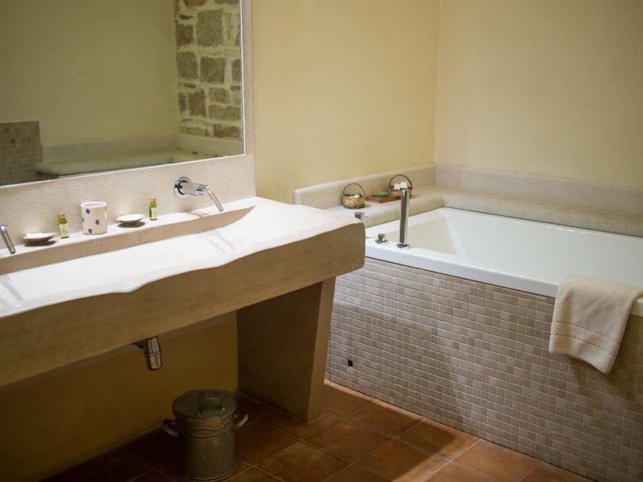 Our bathroom at Masseria Lama di Luna