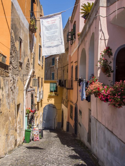 Terra Murata, Procida travel guide