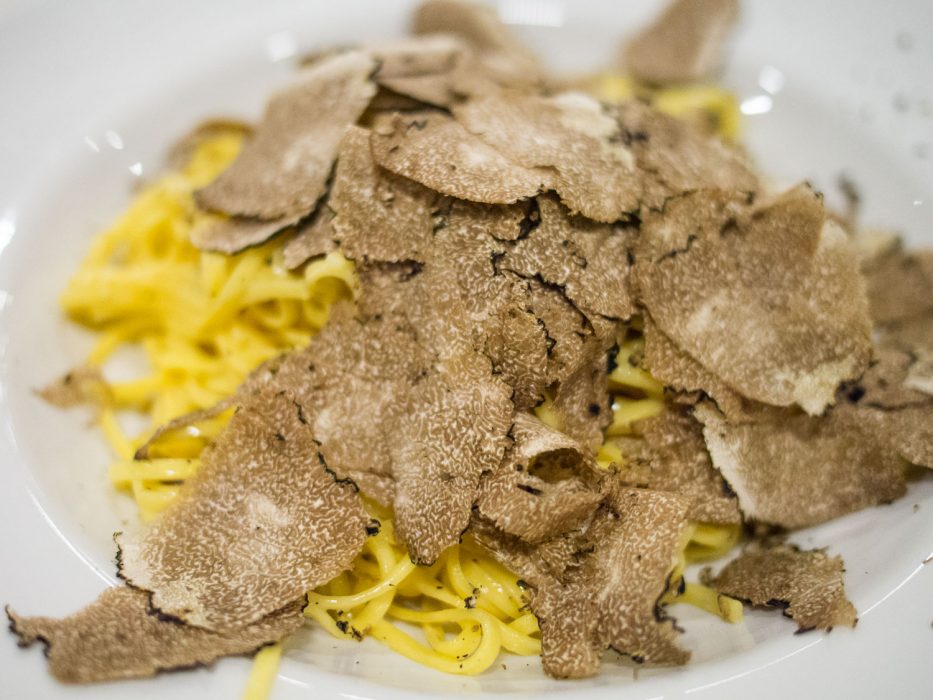 Tajarin with black truffles at Dai Bercau, Verduno