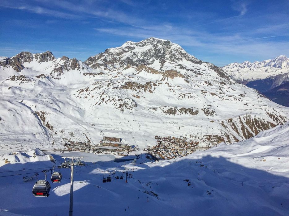 Snowboarding in Tignes, France from top of Toviere