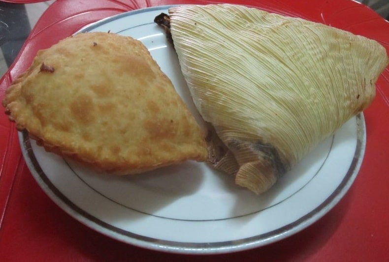 Cheese empanada & huminta at Las Delicias