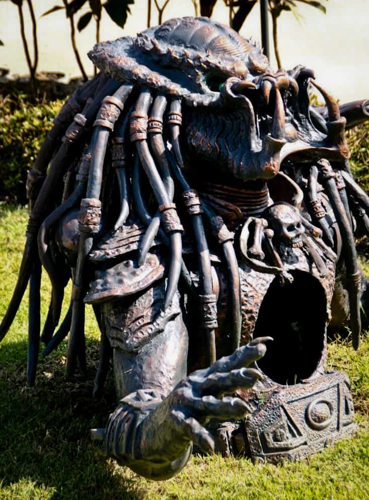 Statue, White Temple