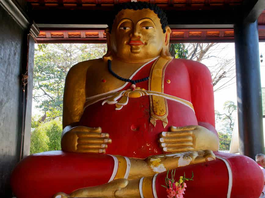 Wat Chedi Luang Buddha