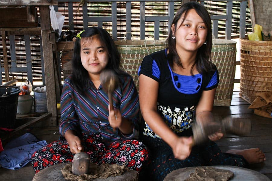 Paper making, Inle Lake