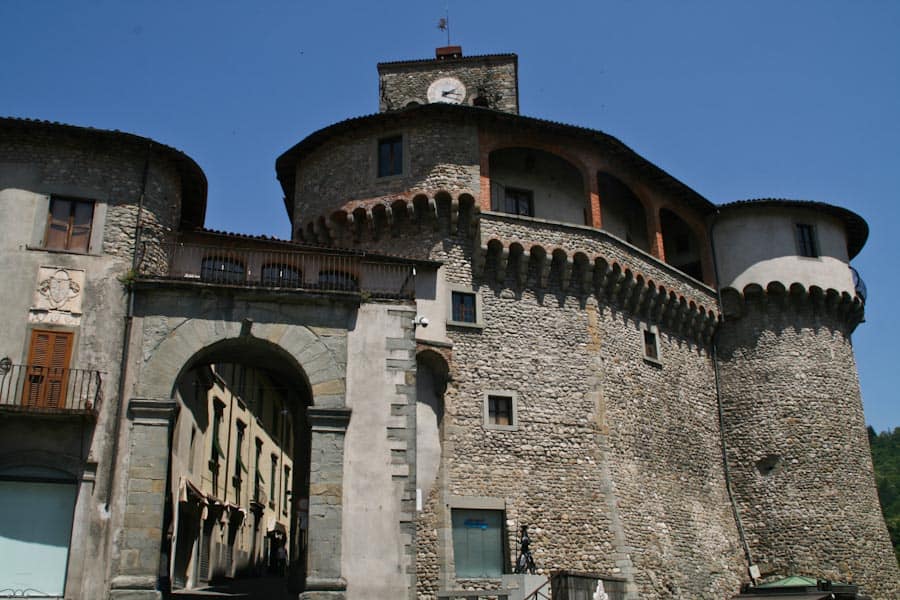 Castelnouvo Rocca Castelnouvo Rocca