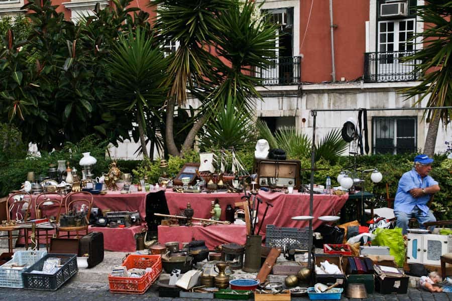 Alfama Feira da Ladra