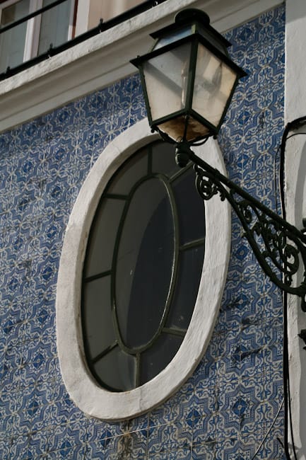 Azulejos in Lisbon 11