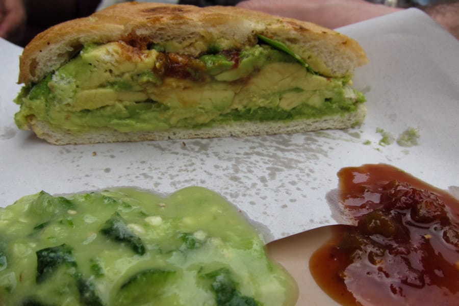 avocado chipotle torta