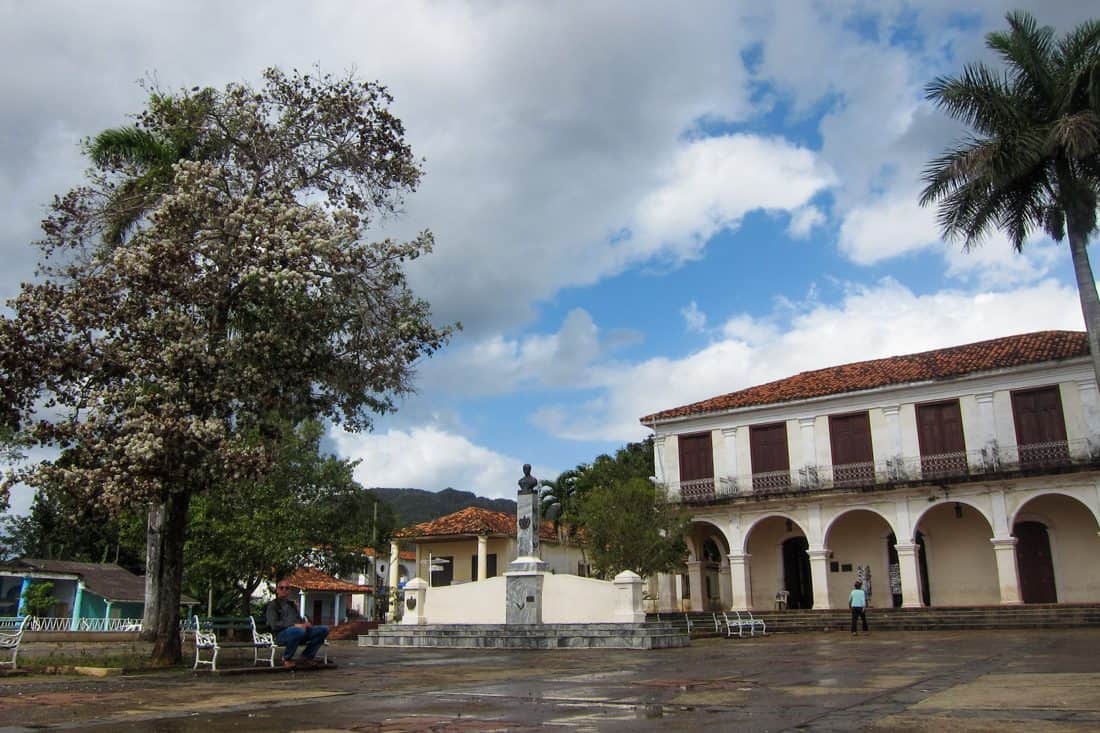 Vinales plaza