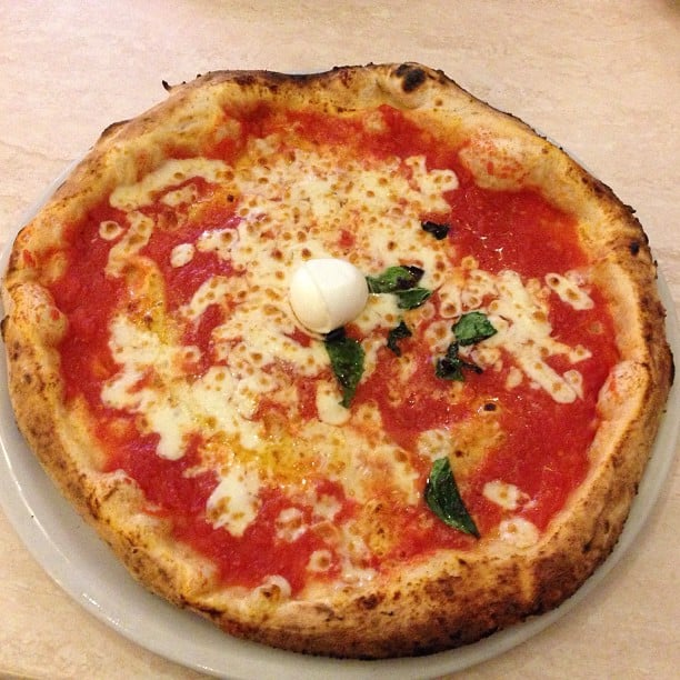 naples_pizza