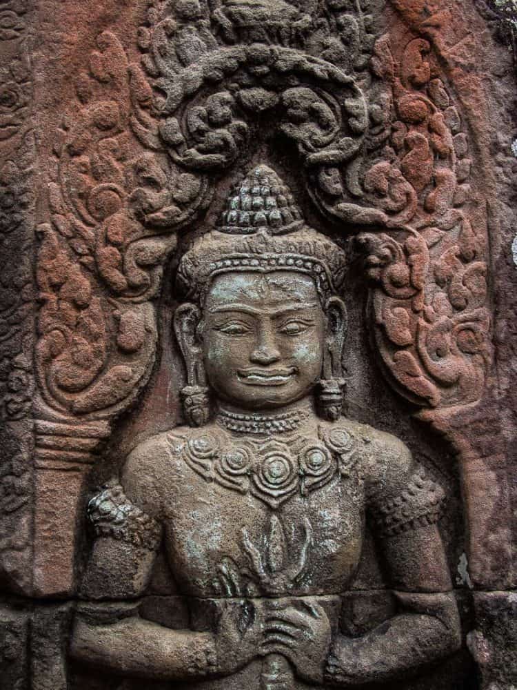 Carving at Banteay Kdei
