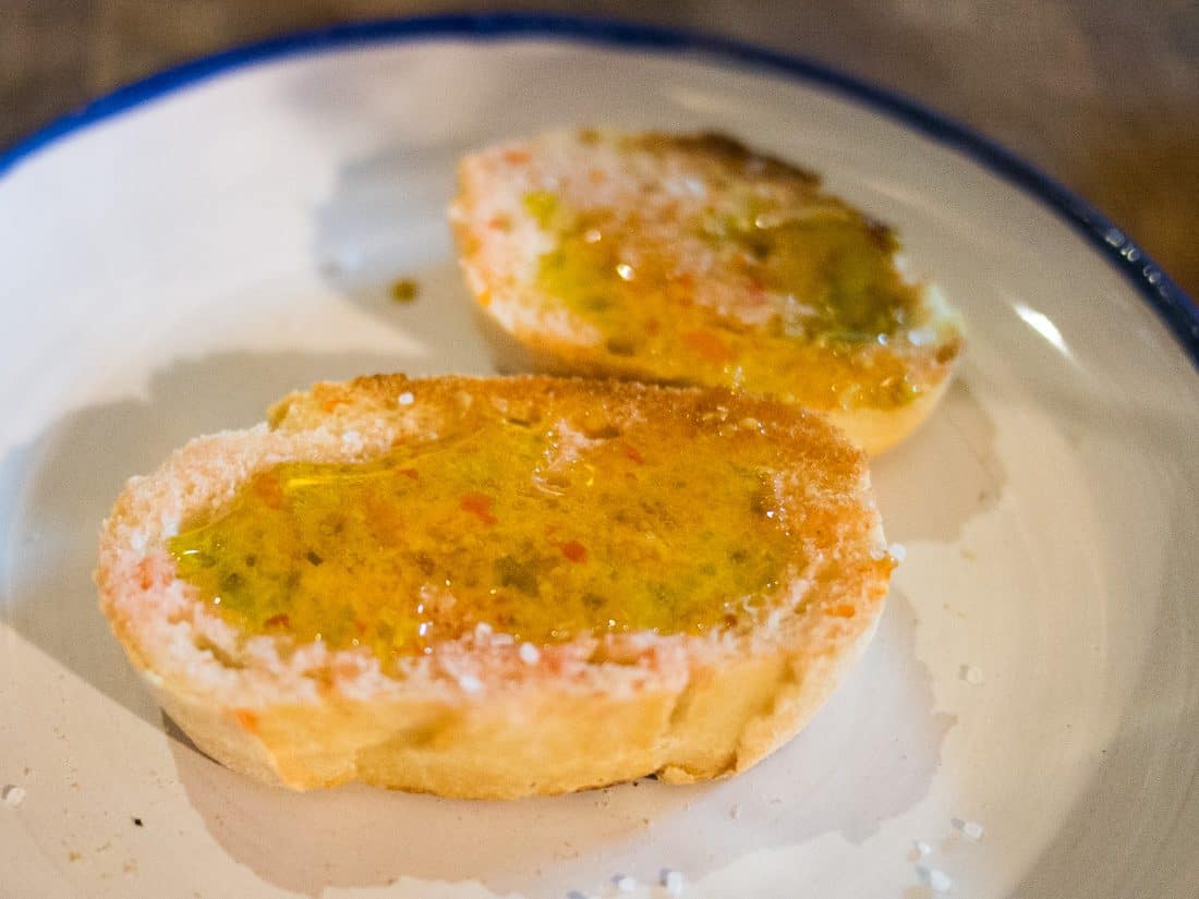 Tomato toast: La Oliva, Granada review
