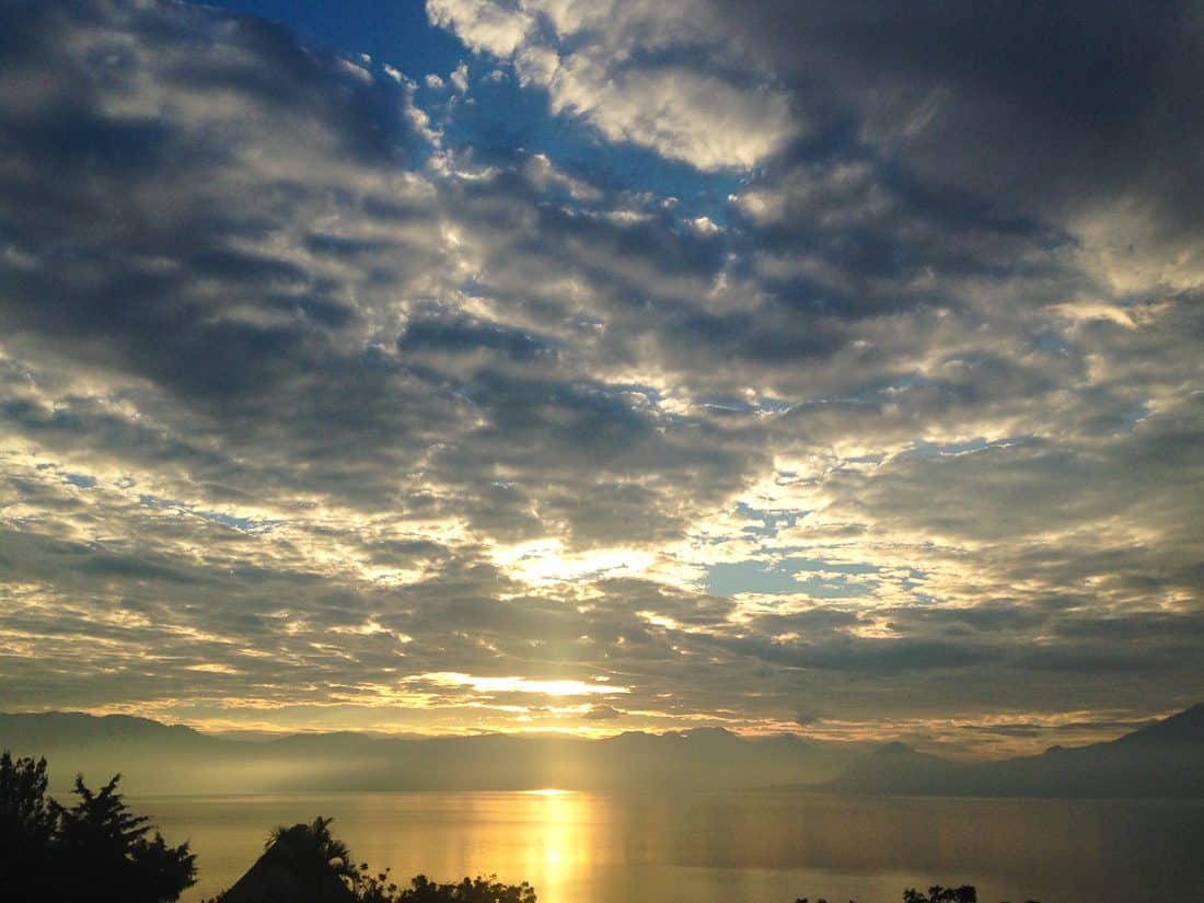 San Marcos, Lake Atilan at sunrise