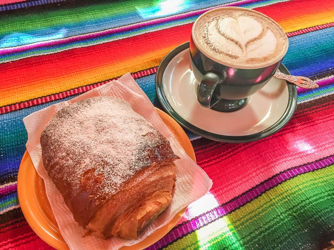 pan de chocolate at Idea Connection in San Pedro