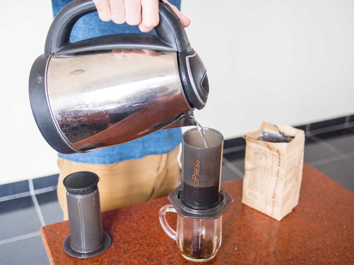 AeroPress Coffee Maker - Review Report and Tutorial