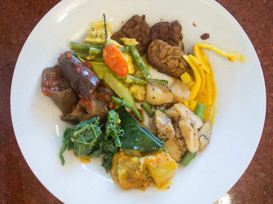 Sawobali vegan buffet in Ubud, Bali