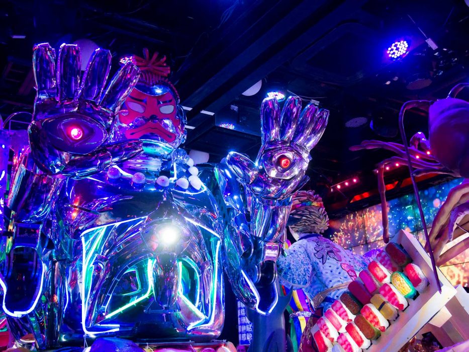 Robot at the Robot Restaurant in Shinjuku