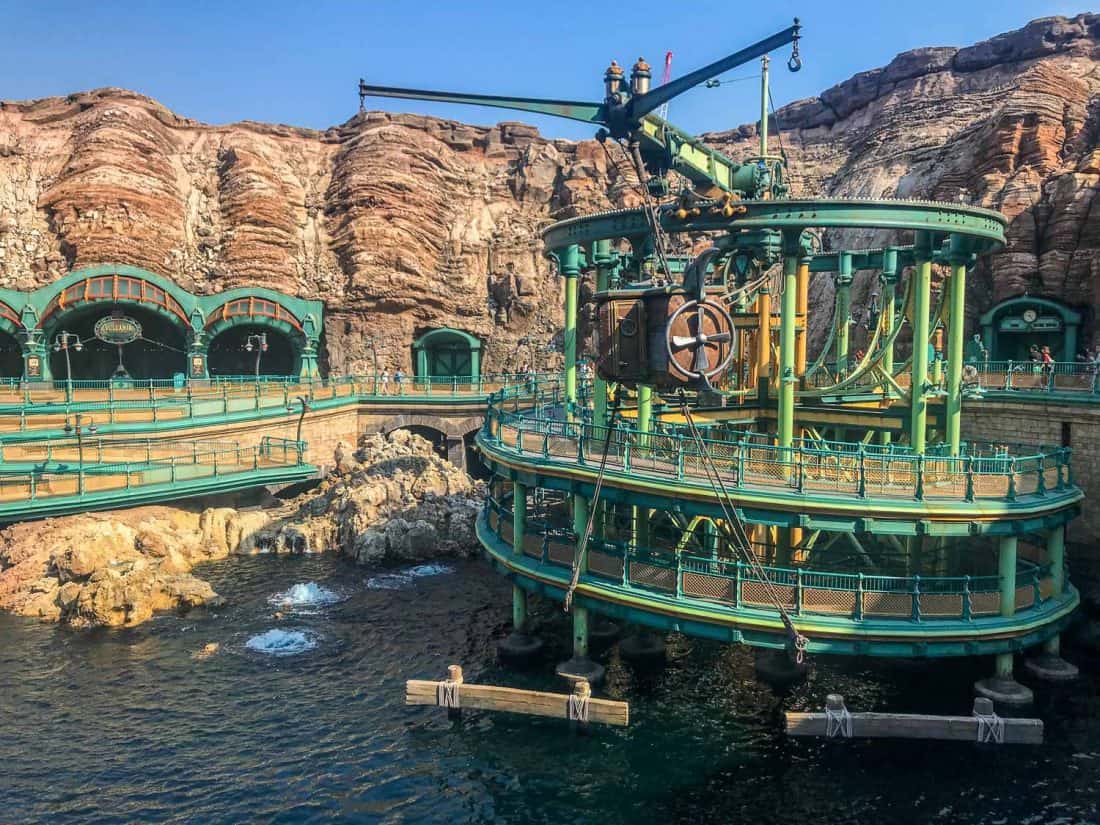 20,000 Leagues Under the Sea, a Disneysea ride