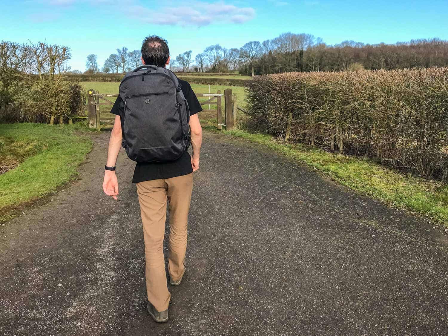 Tortuga Setout backpack review - a fantastic carry on backpack for digital nomads and long term travellers