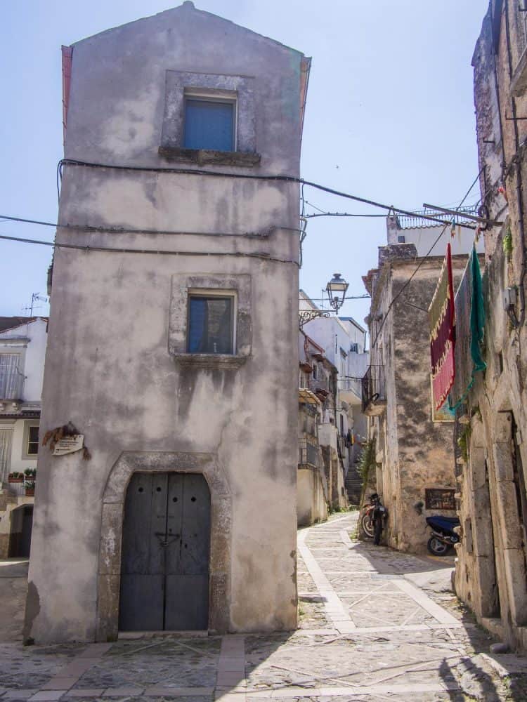 Narrow house in Vico del Gargano in Puglia, Italy