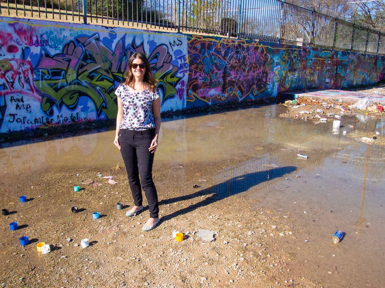 Wearing my Anatomie Luisa pants at the Hope Outdoor street art gallery in Austin