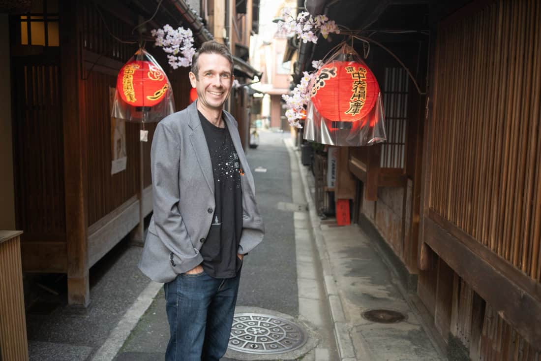 Simon in Bluffworks blazer and travel jeans in Gion, Kyoto