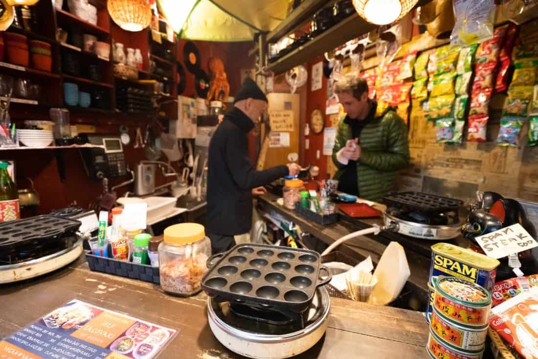Iduco Self Tacoyaki bar in Osaka