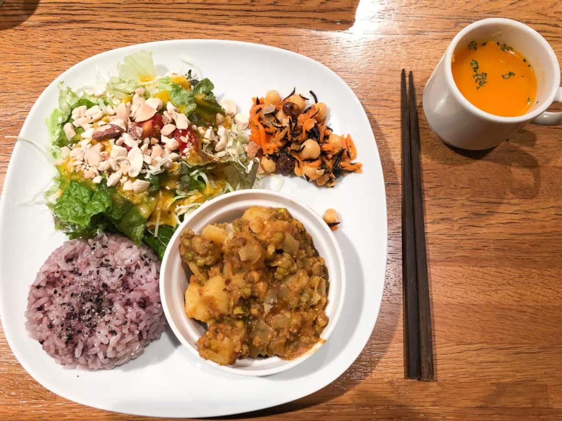 Lunch set with potato and bean curry at Green Earth vegetarian restaurant in Osaka, Japan