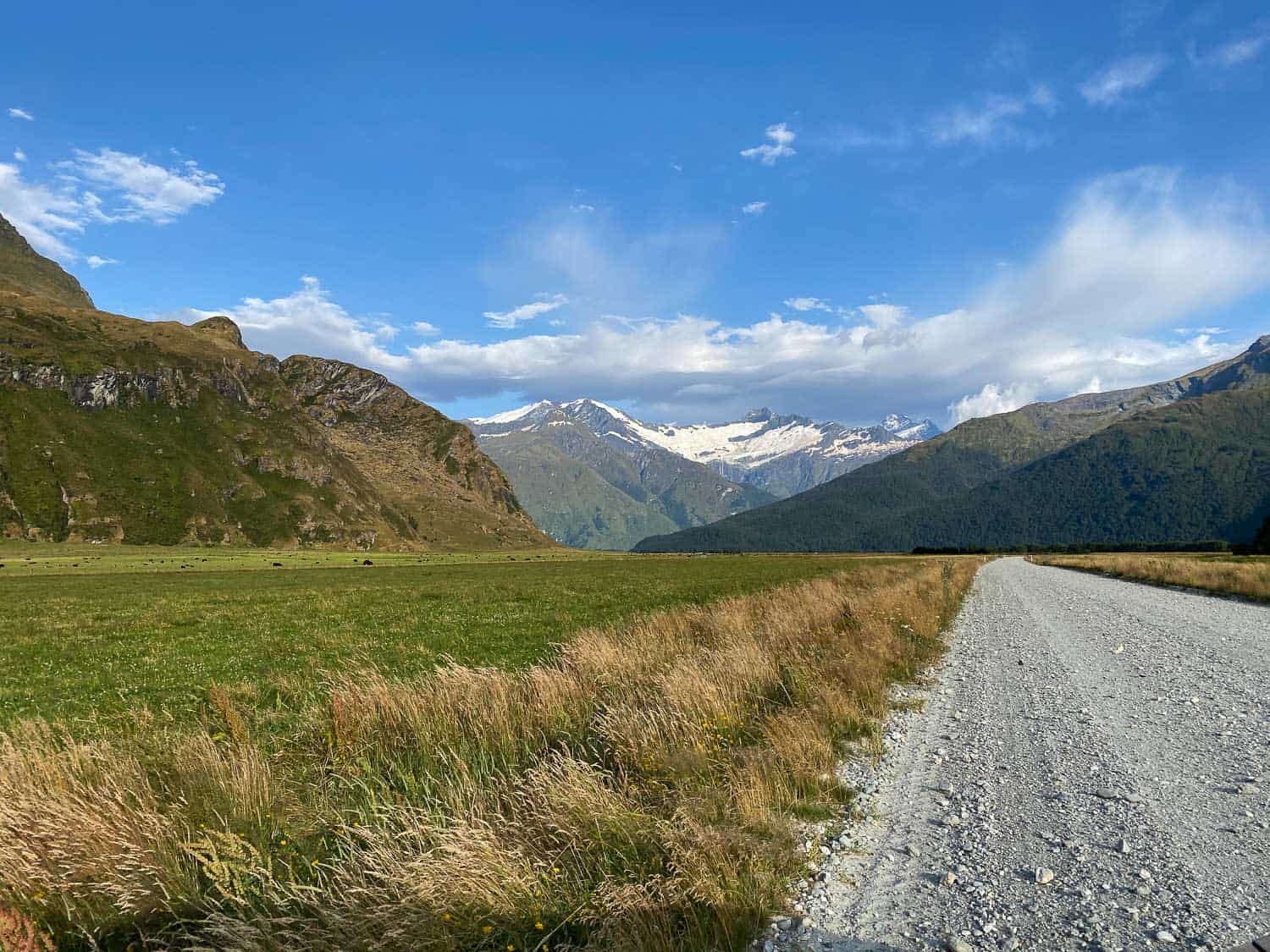 The gravel road on the way to Mount Aspiring National Park, Wanaka, New Zealand
