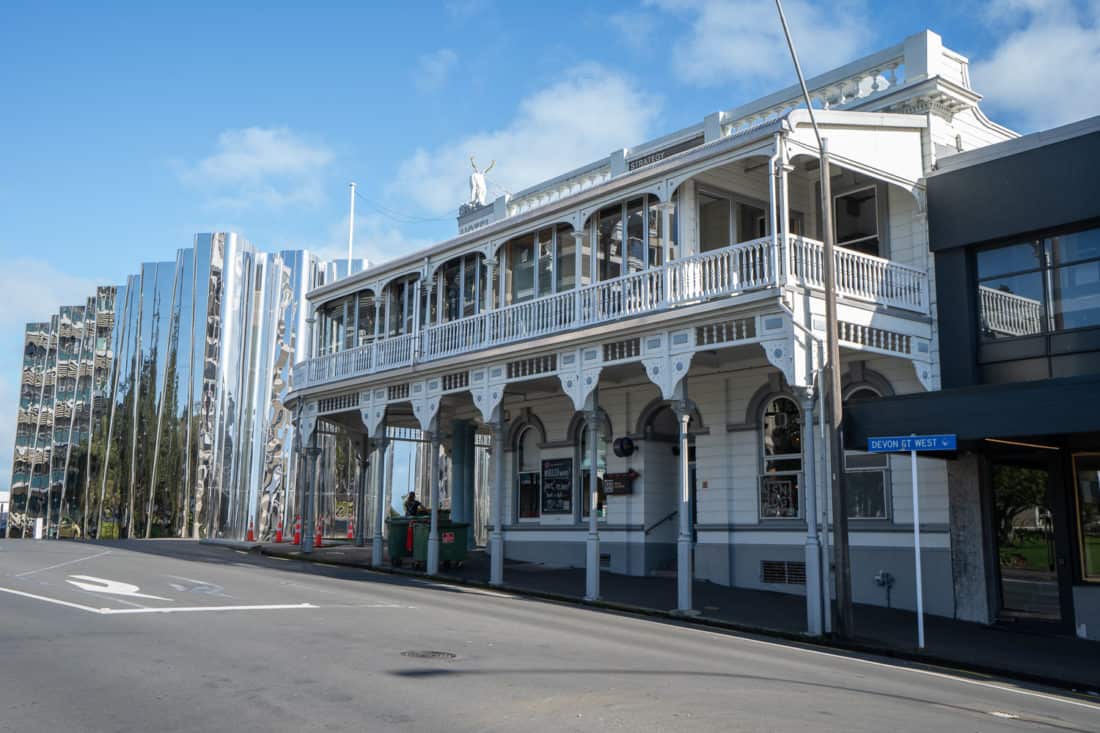 The White Hart Hotel next to the Govett-Brewster Art Gallery in New Plymouth, Taranaki, New Zealand