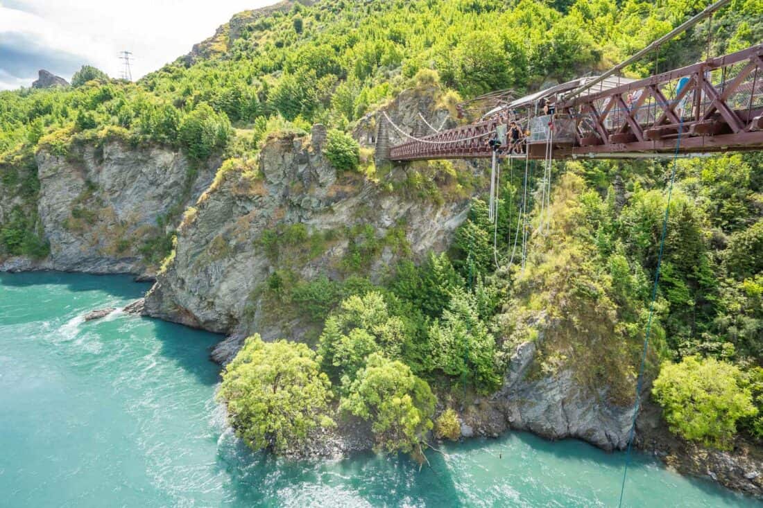 Bungy jumper at Kawarau Bridge near Queenstown