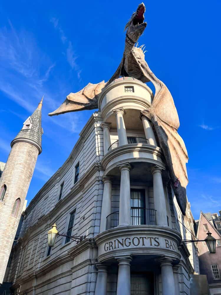 Harry Potter and the Escape from Gringotts, Wizarding World of Harry Potter, Universal Orlando, USA