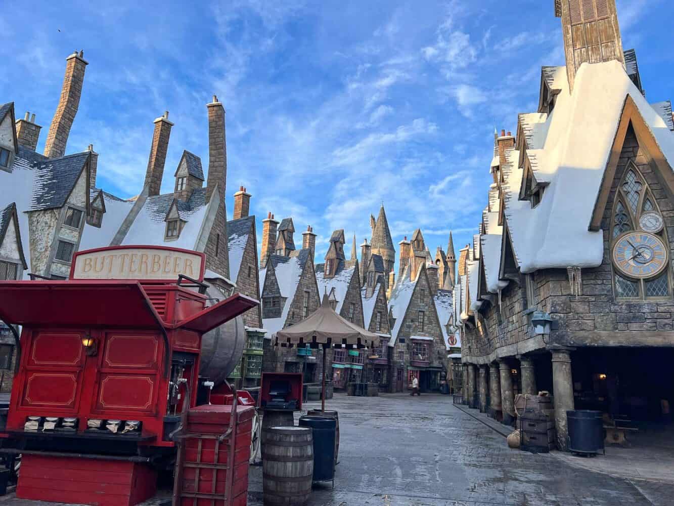 Butterbeer stand in Hogsmeade, Islands of Adventure, Universal Orlando, Florida, USA