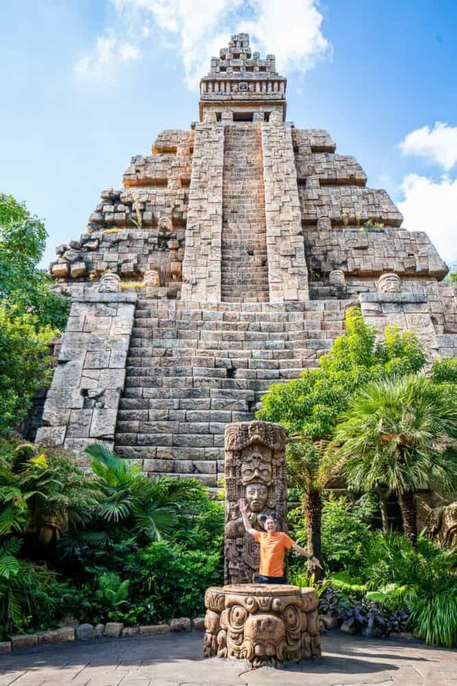 Temple at the Indiana Jones ride at Tokyo DisneySea