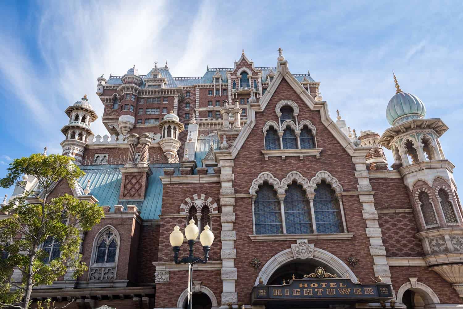 Tower of Terror ride at Tokyo DisneySea