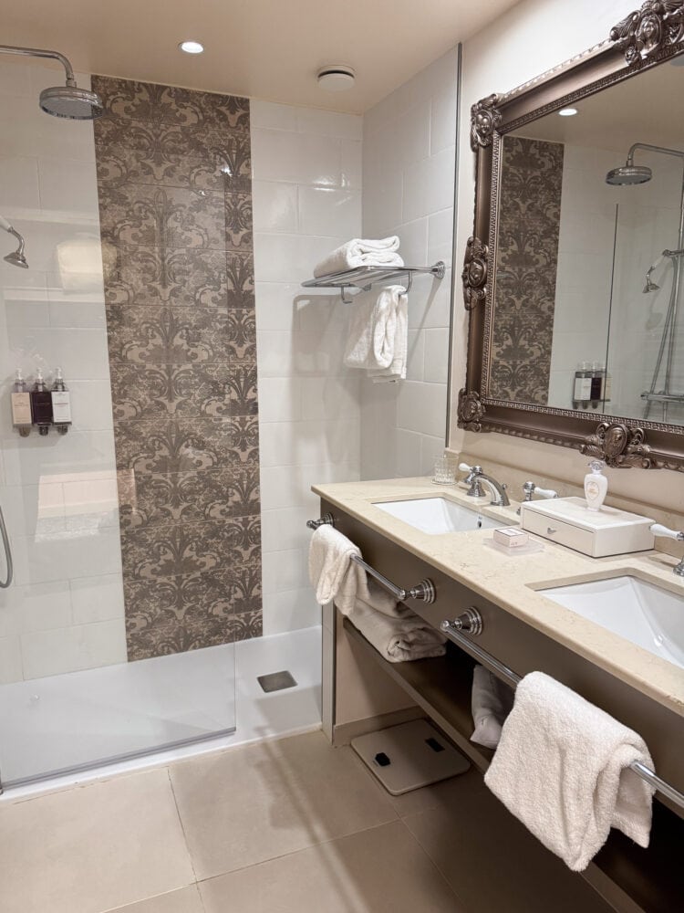 Double sinks inside a Superior Room bathroom, Disneyland Hotel Paris