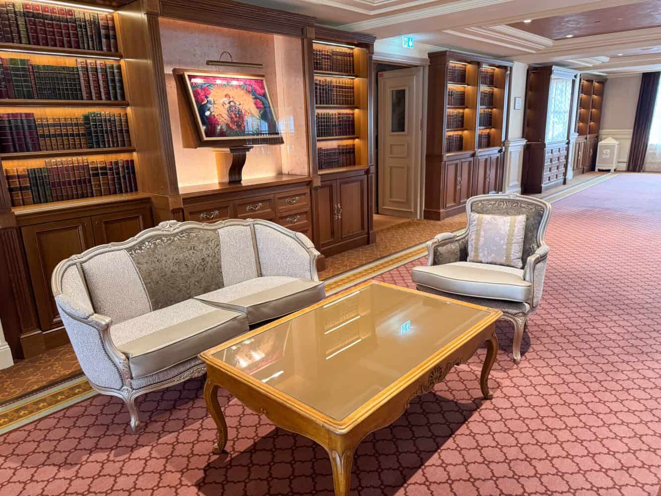 Library at Disneyland Paris Hotel