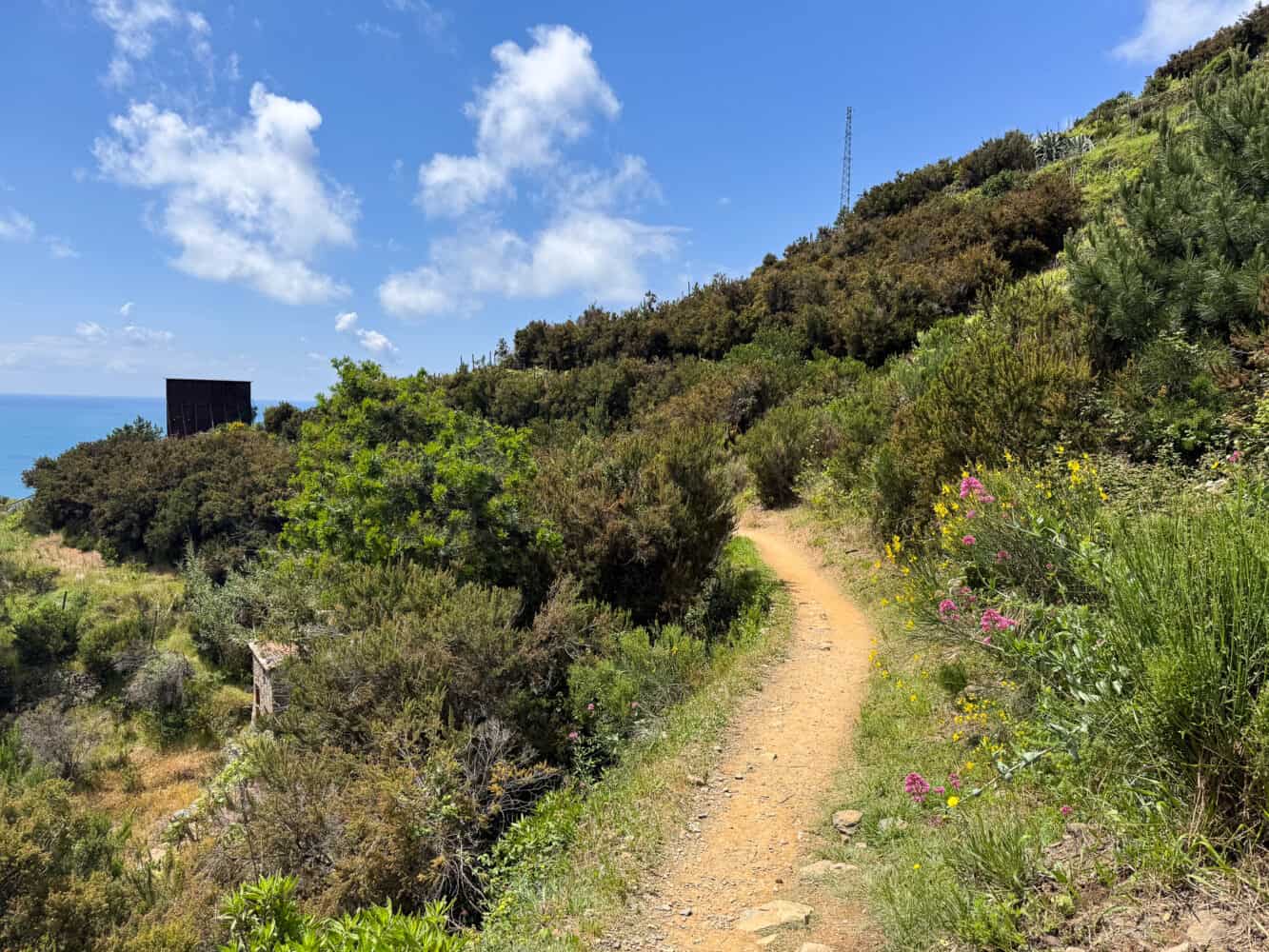 Volastra to Manarola trail in Cinque Terre