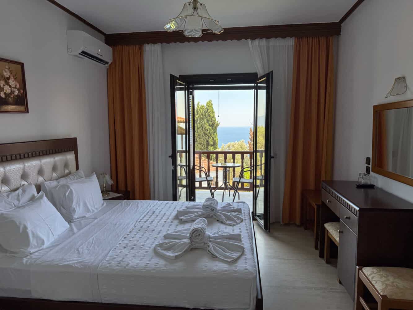 Double sea view room at Hotel Paradise, Skiathos