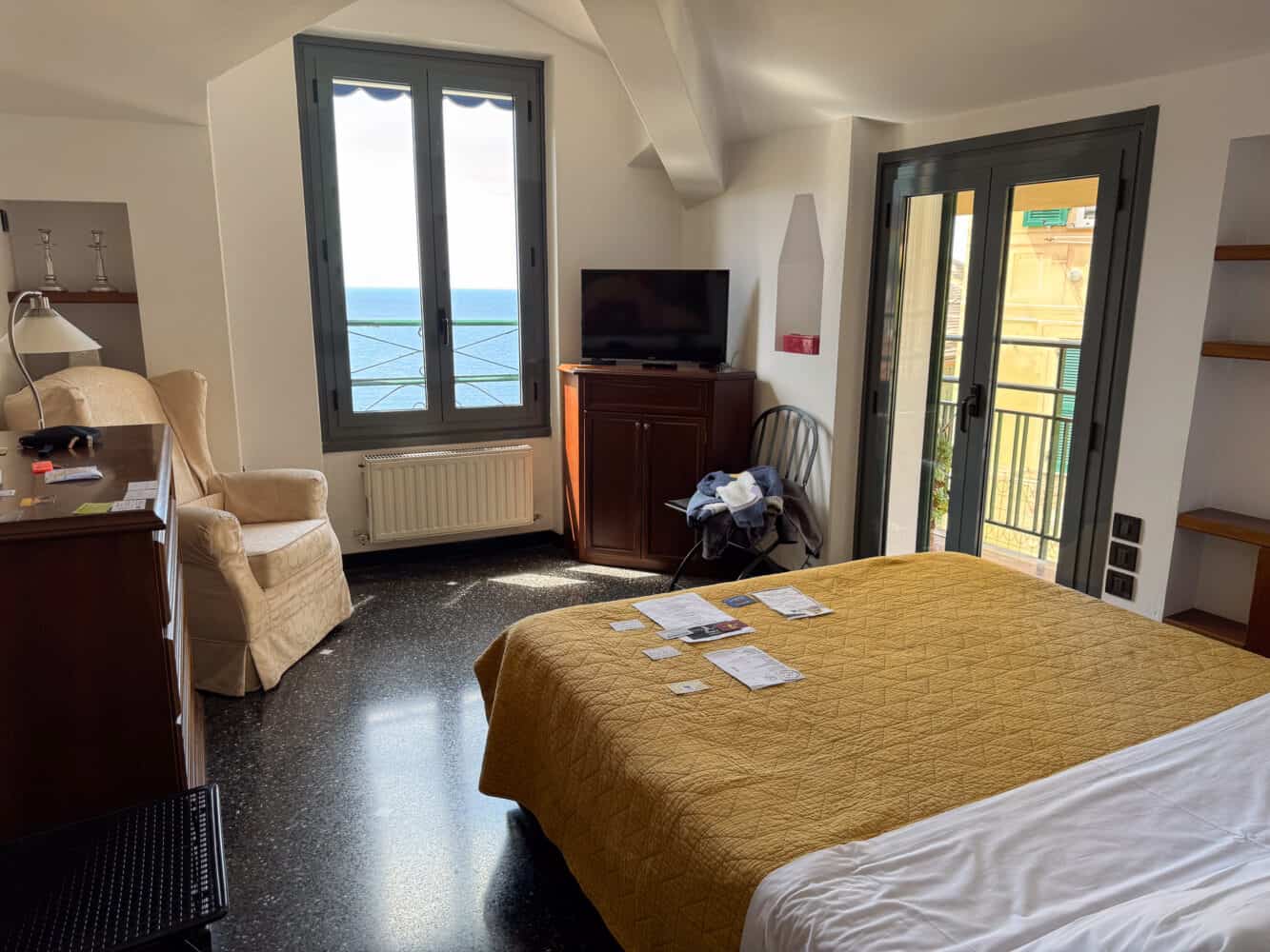 Bedroom of A Due Passi Dal Cielo e Dal Mare apartment in Camogli, Italy