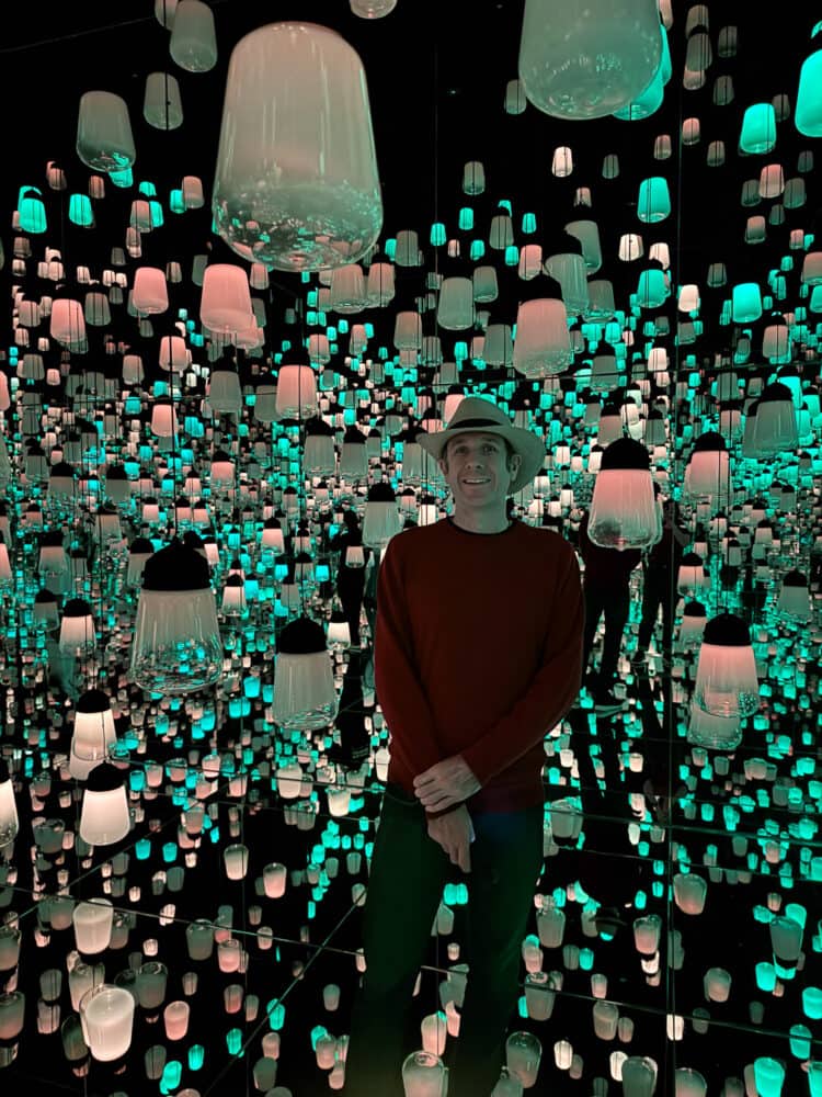 Forest of Resonating Lamps at TeamLab Biovortex Kyoto in Japan