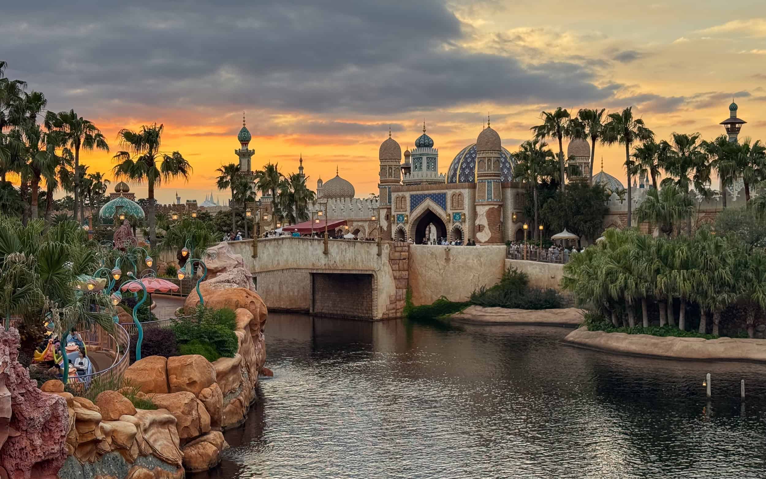 Arabian Coast in Tokyo DisneySea at sunset.